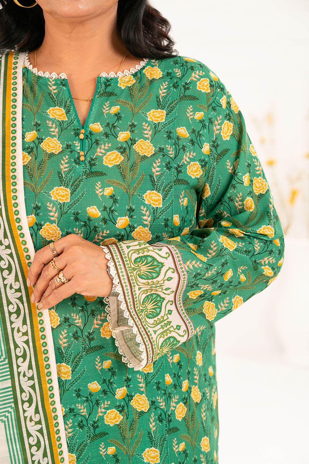 3 Piece Printed Khaddar Suit With Dupatta