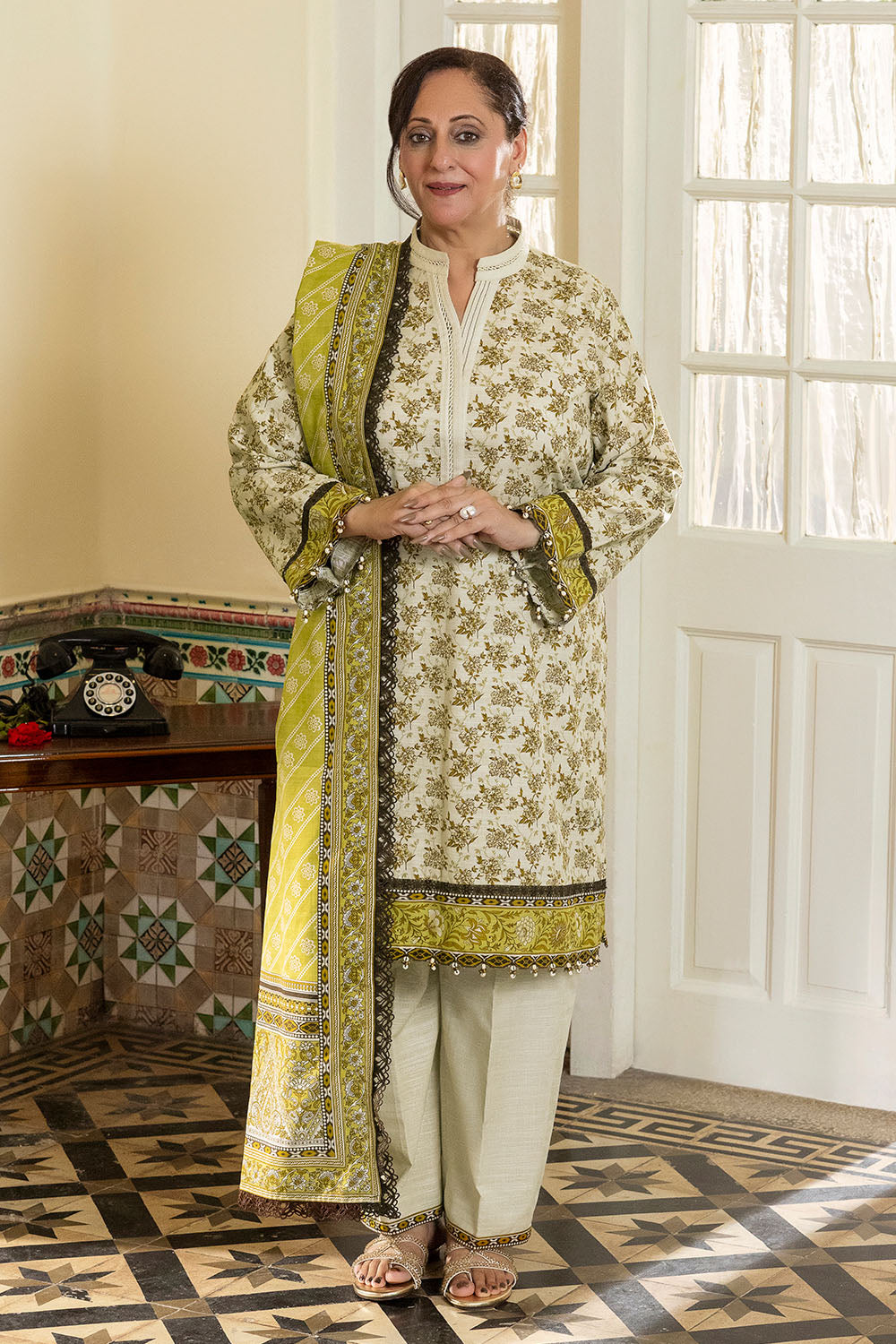 3 Piece Printed Khaddar Suit