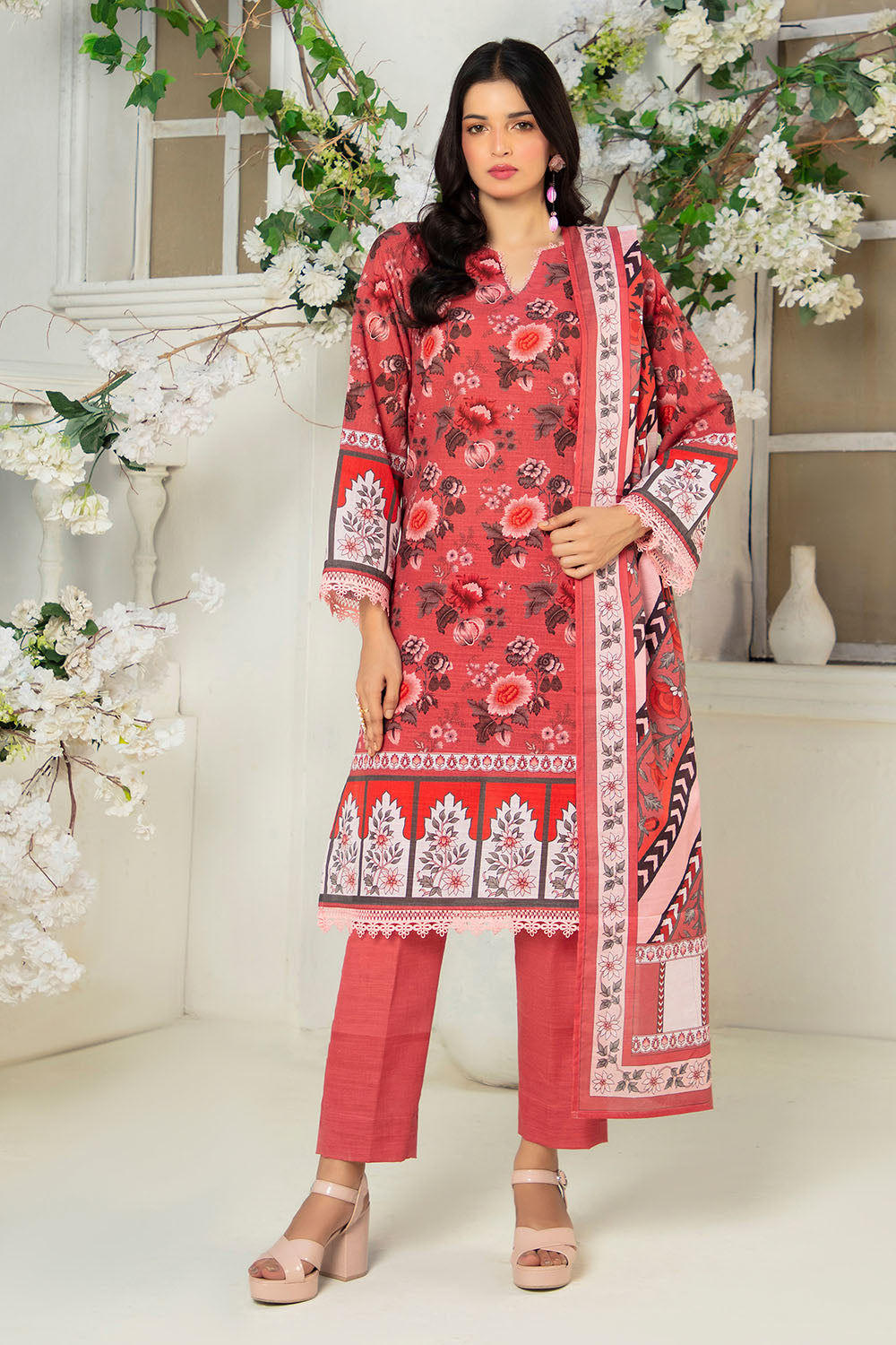 3 Piece Printed Khaddar Suit With Dupatta