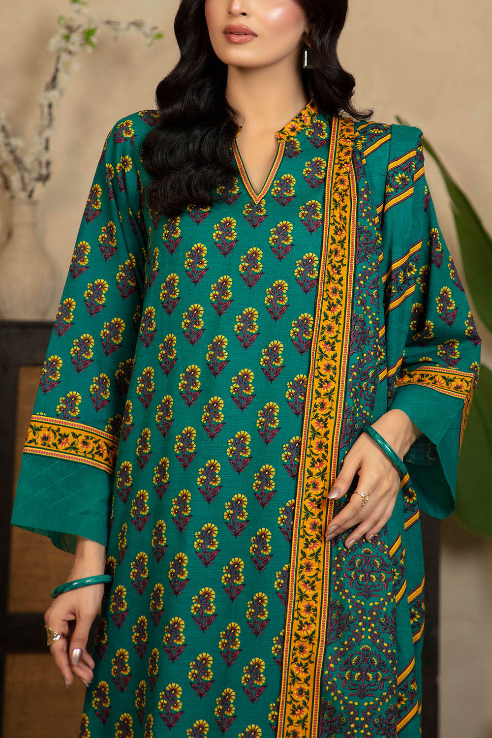 3 Piece Printed Khaddar Suit With Dupatta