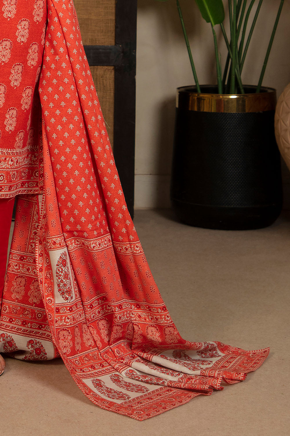 3 Piece Printed Khaddar Suit with Dupatta