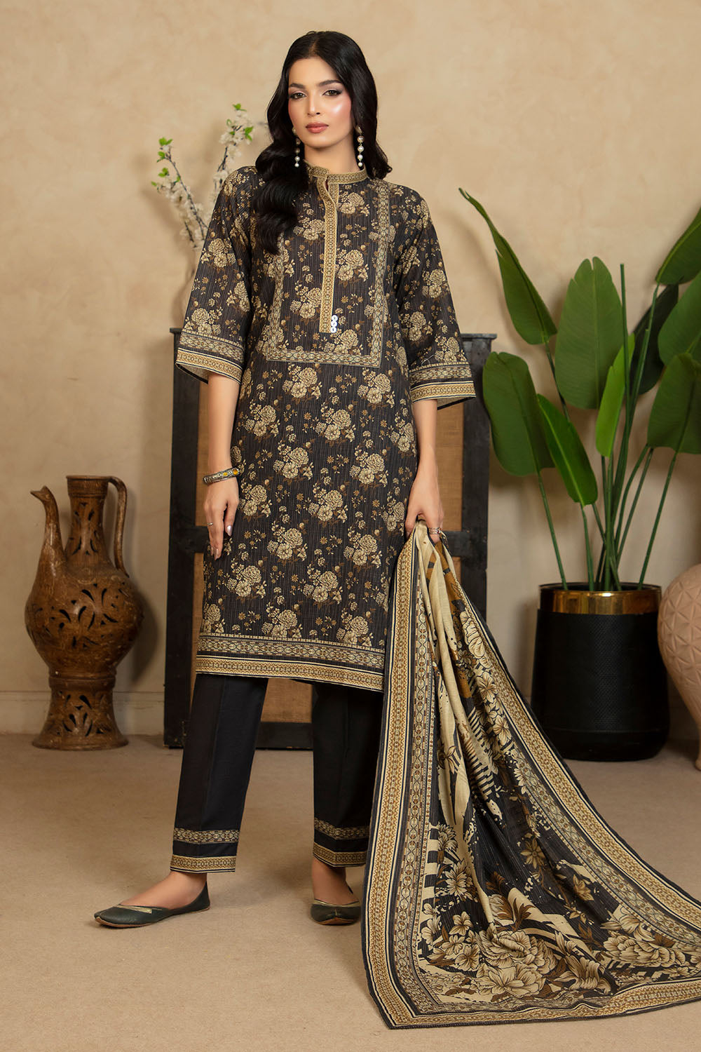 3 Piece Printed Khaddar Suit with Dupatta