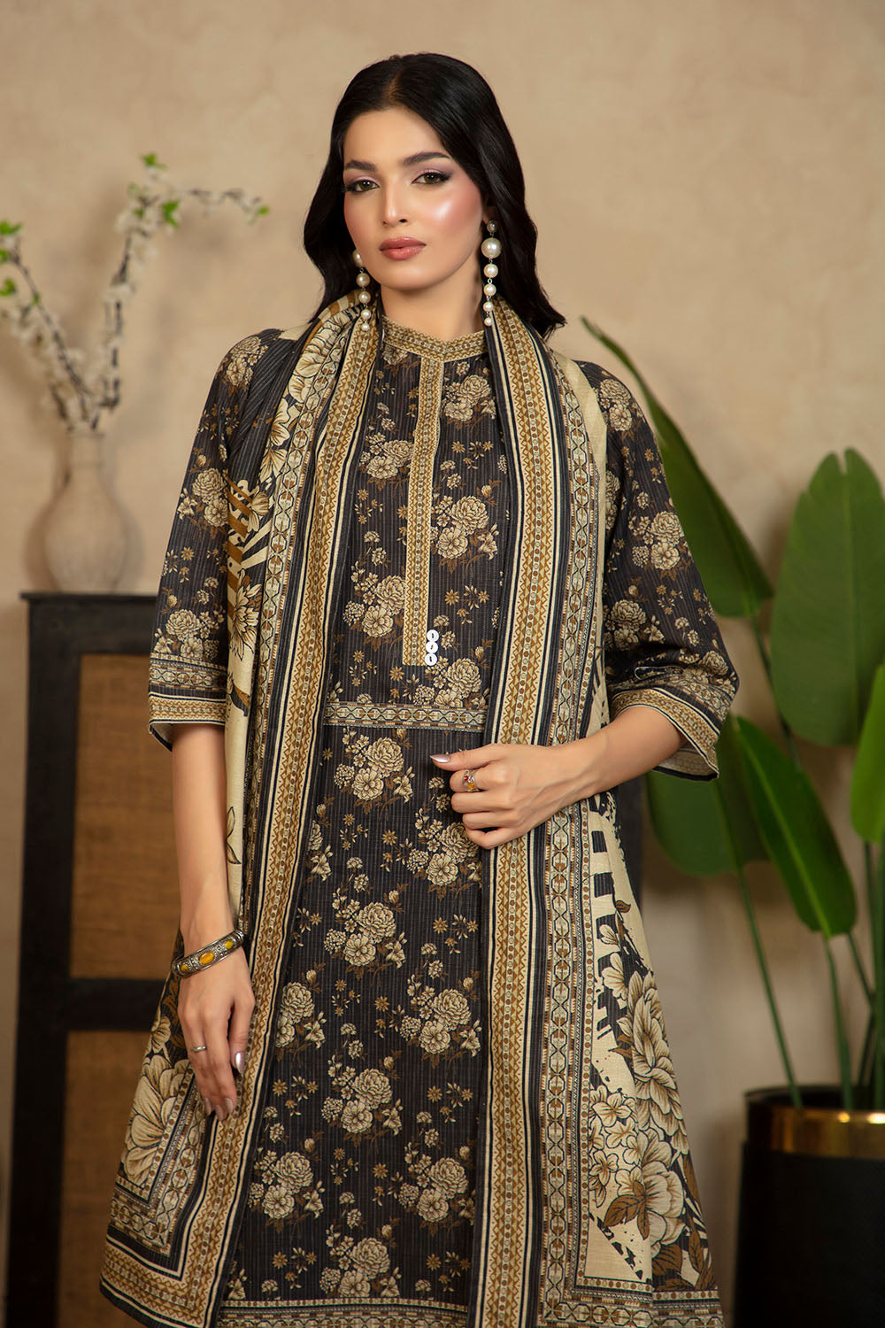 3 Piece Printed Khaddar Suit with Dupatta