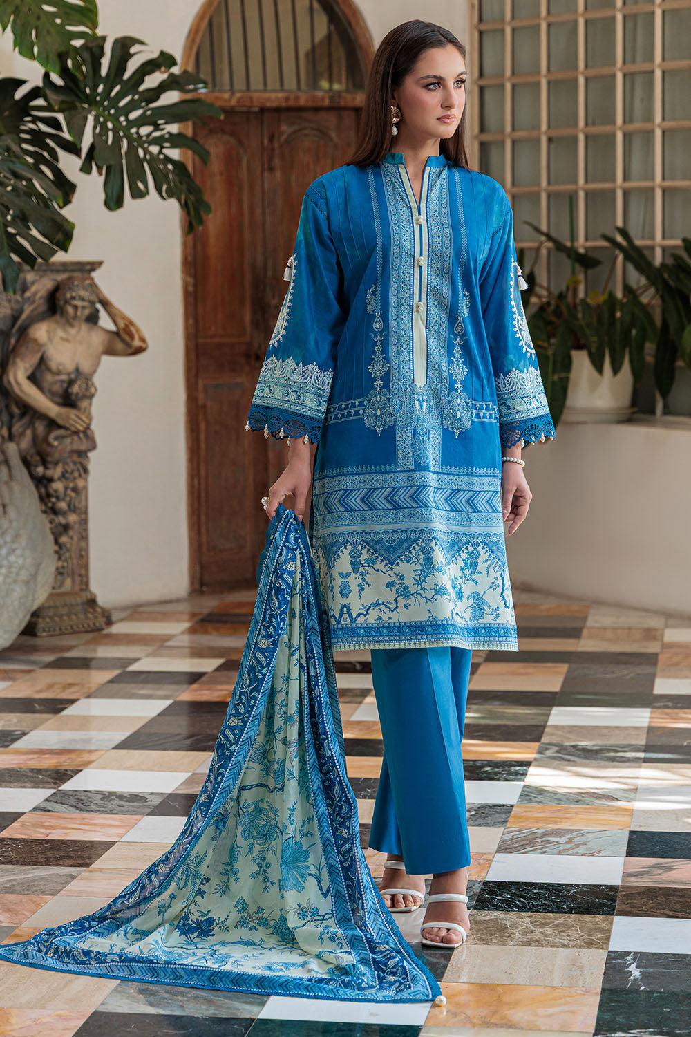 3 Piece Printed Lawn Suit with Embroidered Sleeves