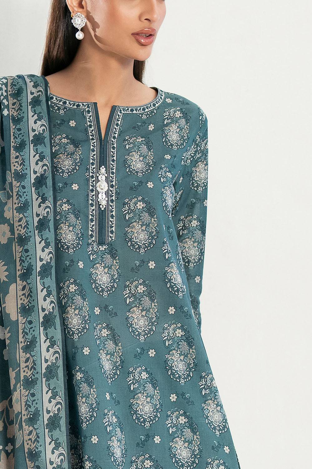 3 Piece Printed Lawn Suit with Embroidered Trouser Border