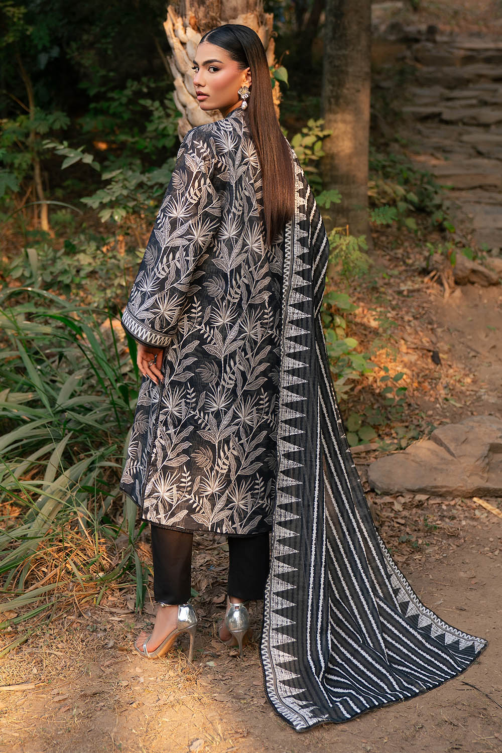 3 Piece Printed Lawn Suit With Embroidered Neckline