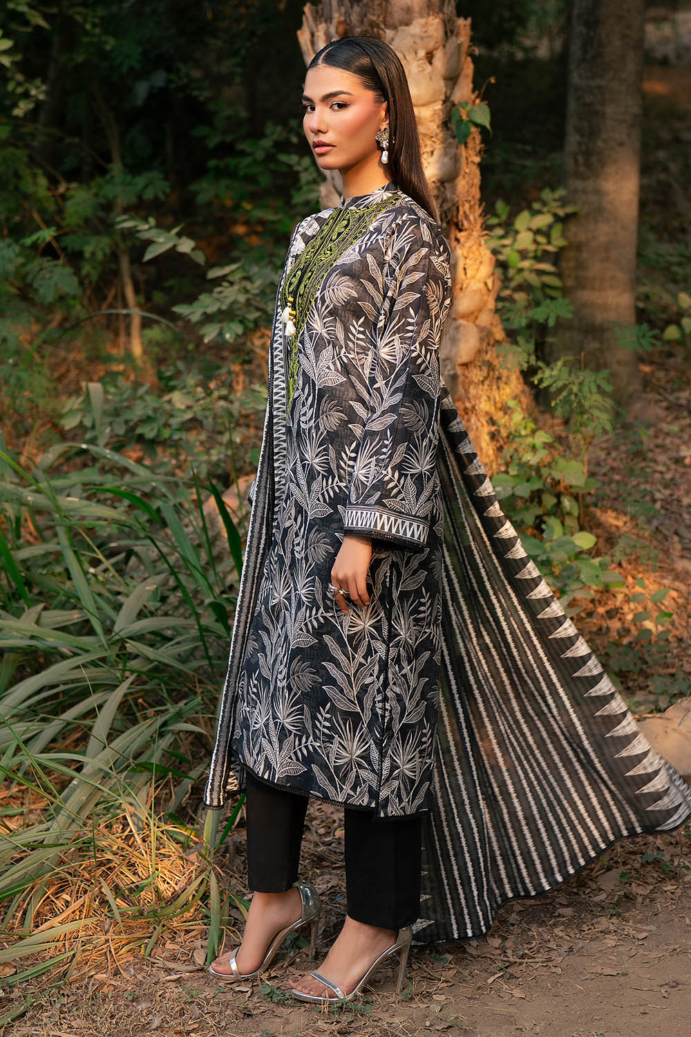 3 Piece Printed Lawn Suit With Embroidered Neckline