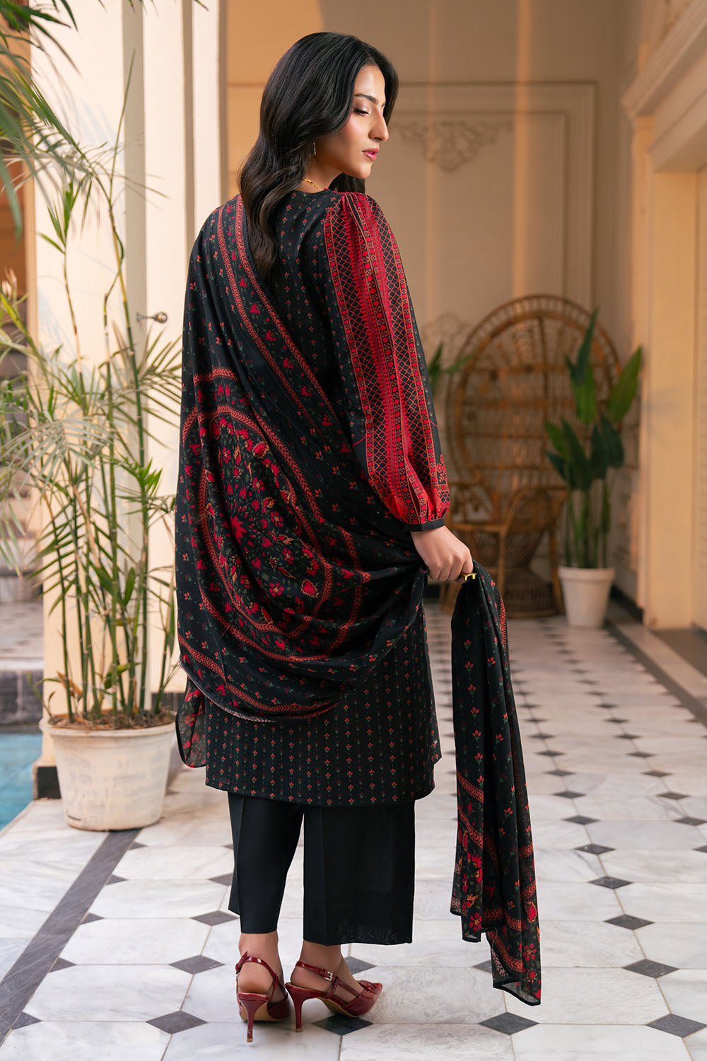 3 Piece Printed Cross Hatch Suit with Lawn Dupatta
