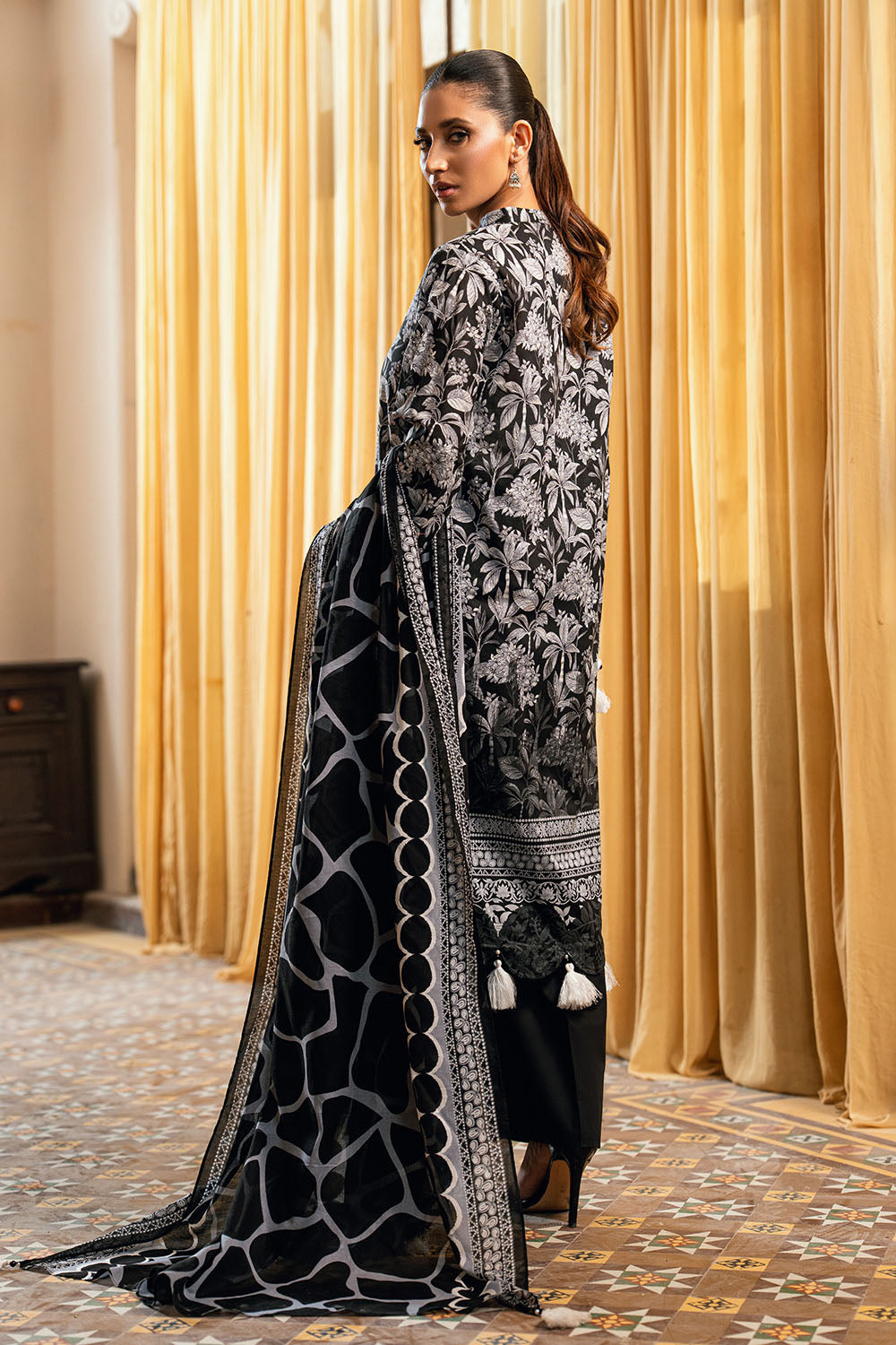 3 Piece Printed Lawn Suit