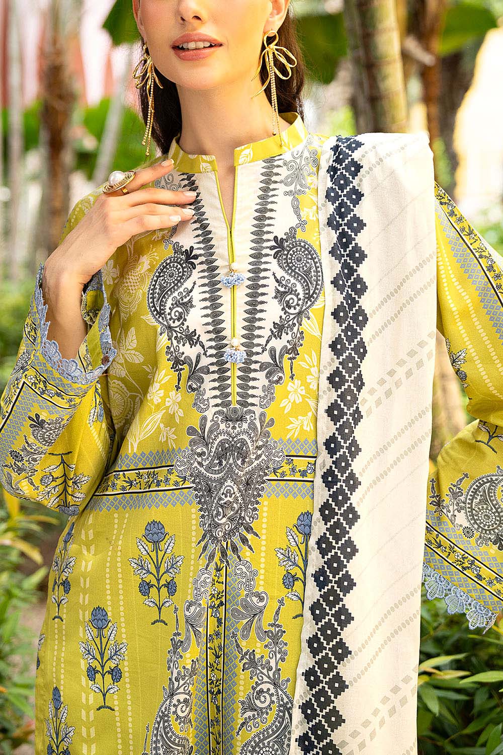 3 Piece Printed Lawn Suit CL-62078 B