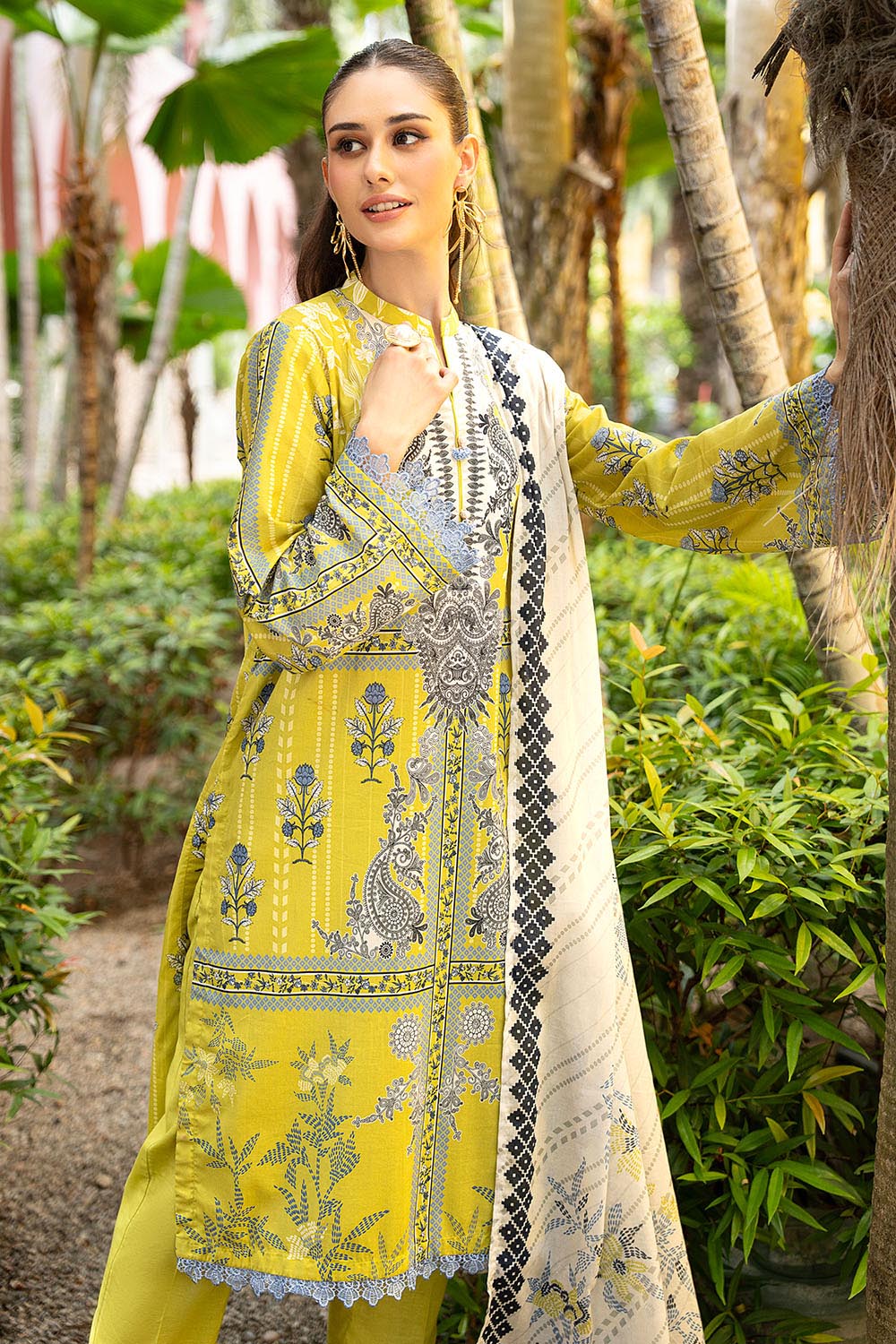 3 Piece Printed Lawn Suit CL-62078 B