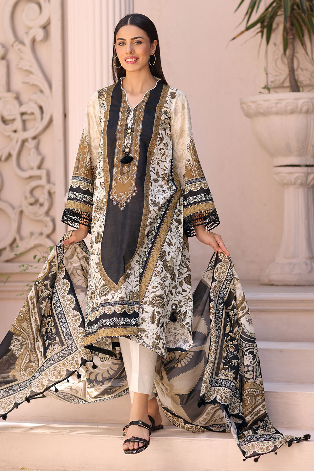 3 Piece Printed Lawn Suit