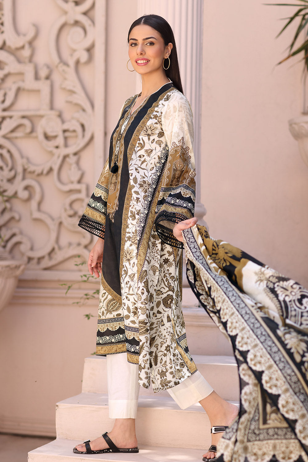 3 Piece Printed Lawn Suit