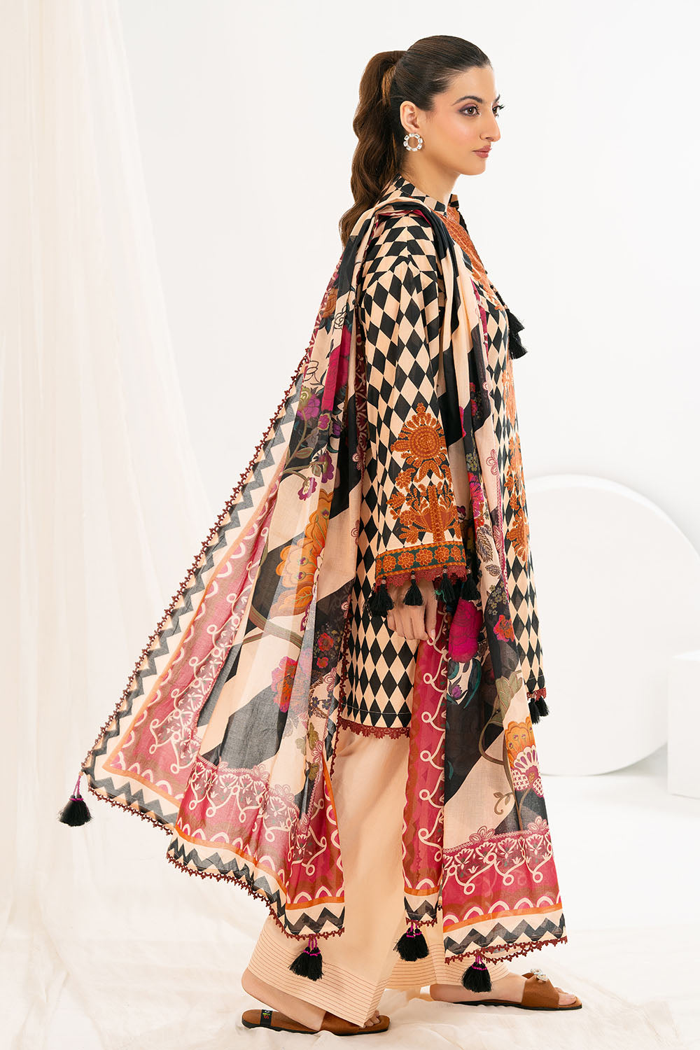 Gul Ahmed