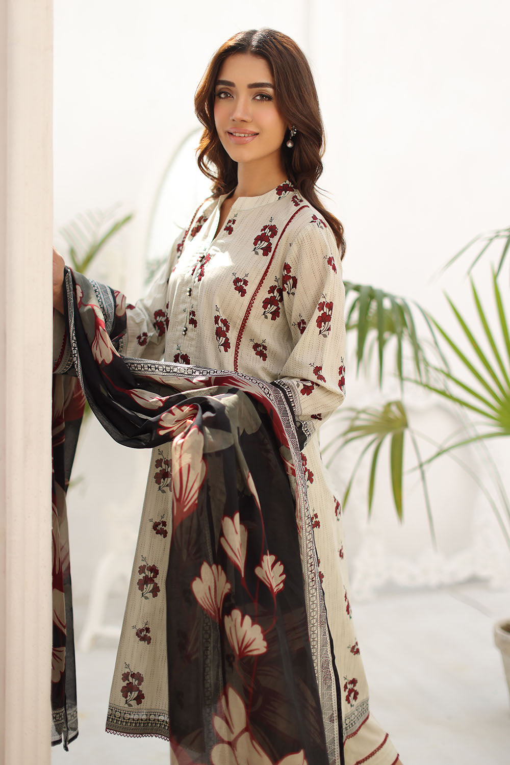 3 Piece Printed Lawn Suit