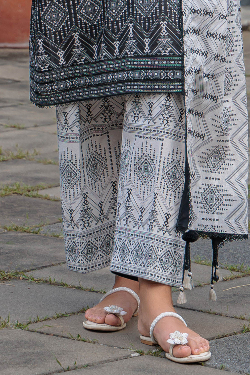 3 Piece Printed Lawn Suit
