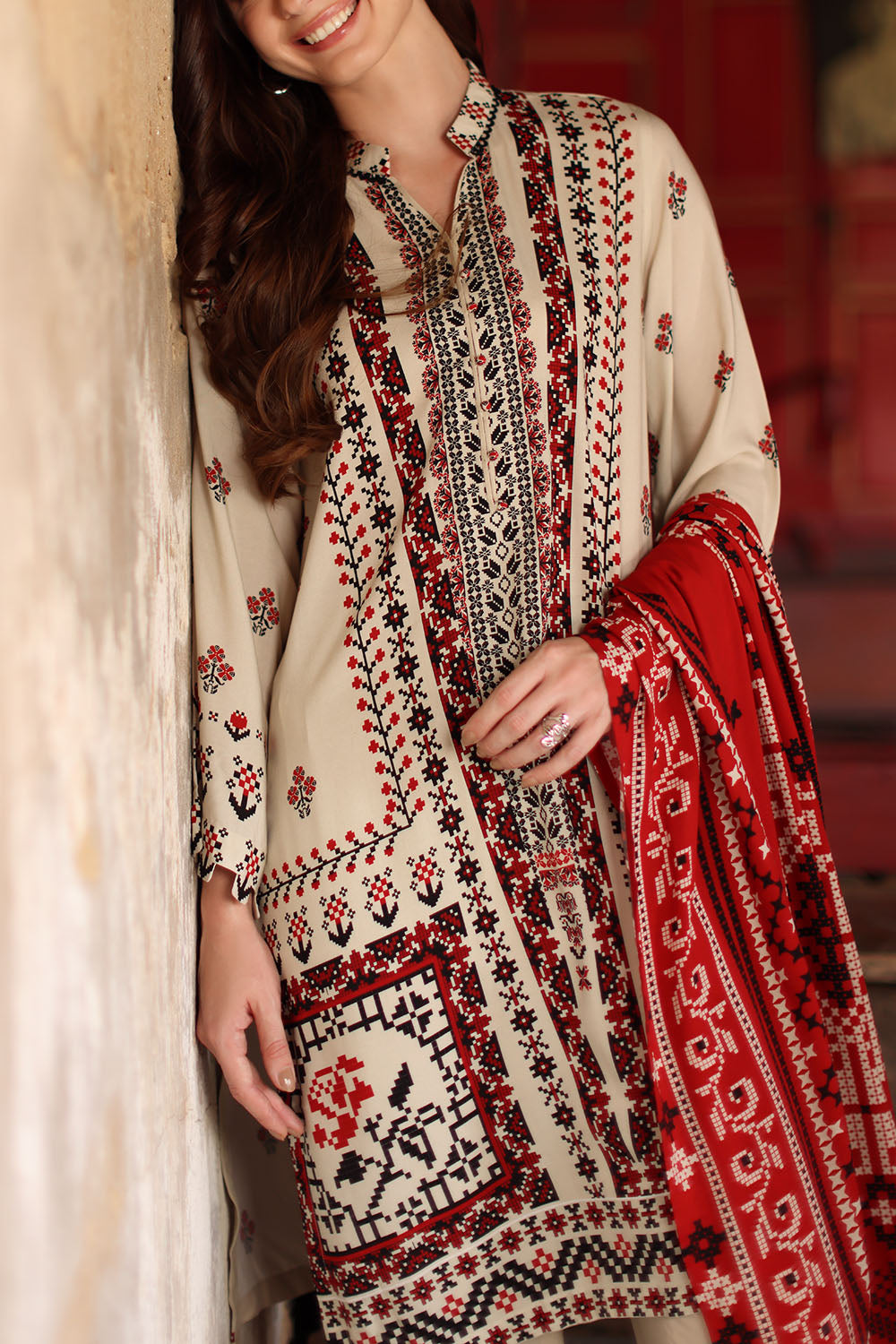 3 Piece Printed Linen Suit with Printed Linen Dupatta