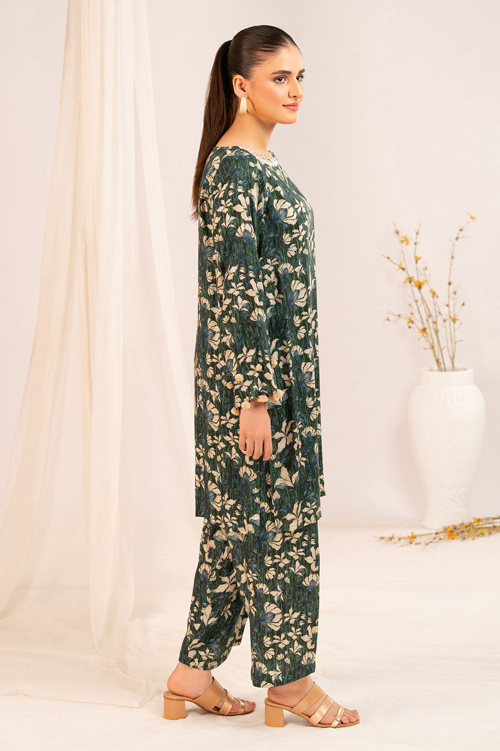 Gul Ahmed