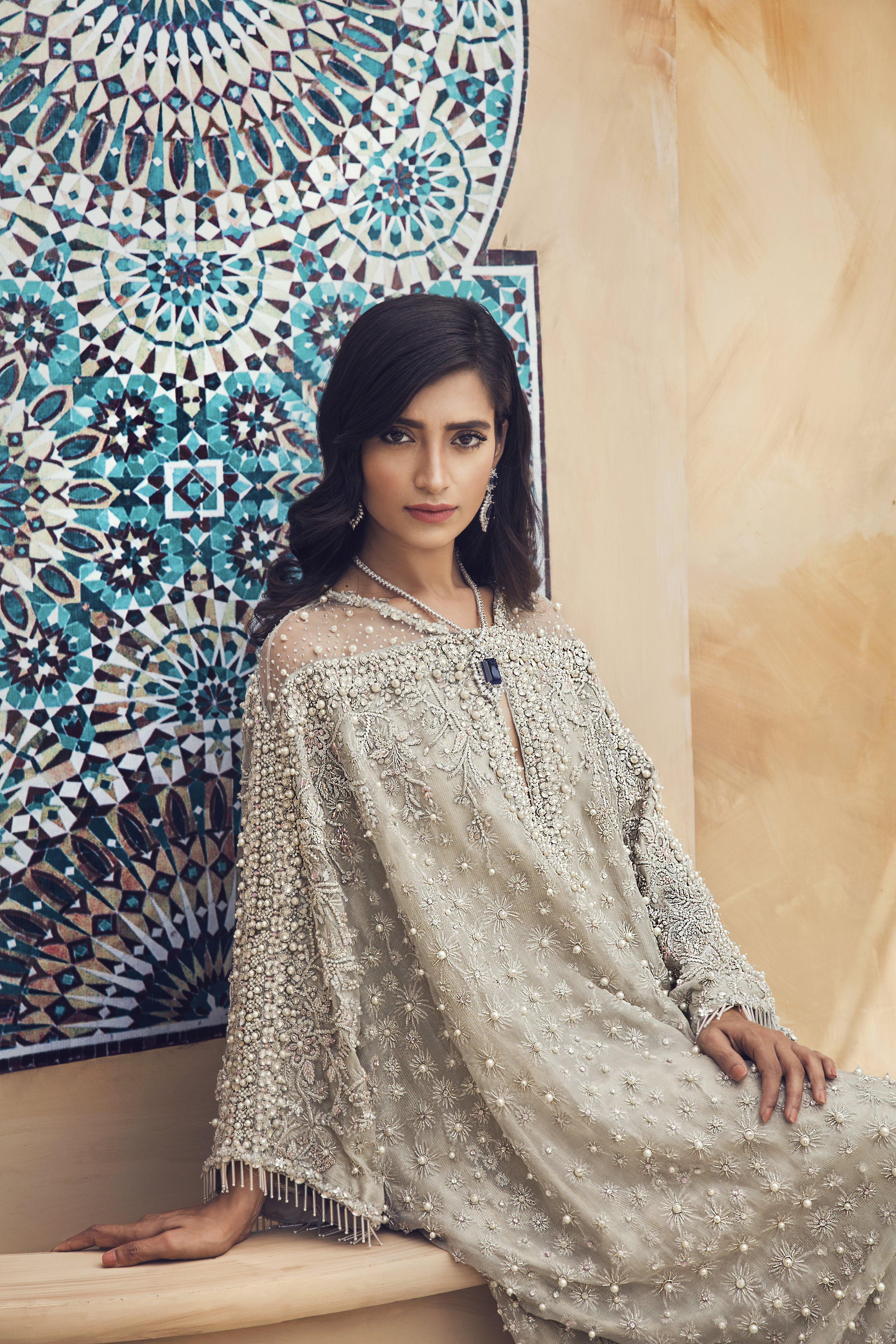 SILVER KAFTAN
