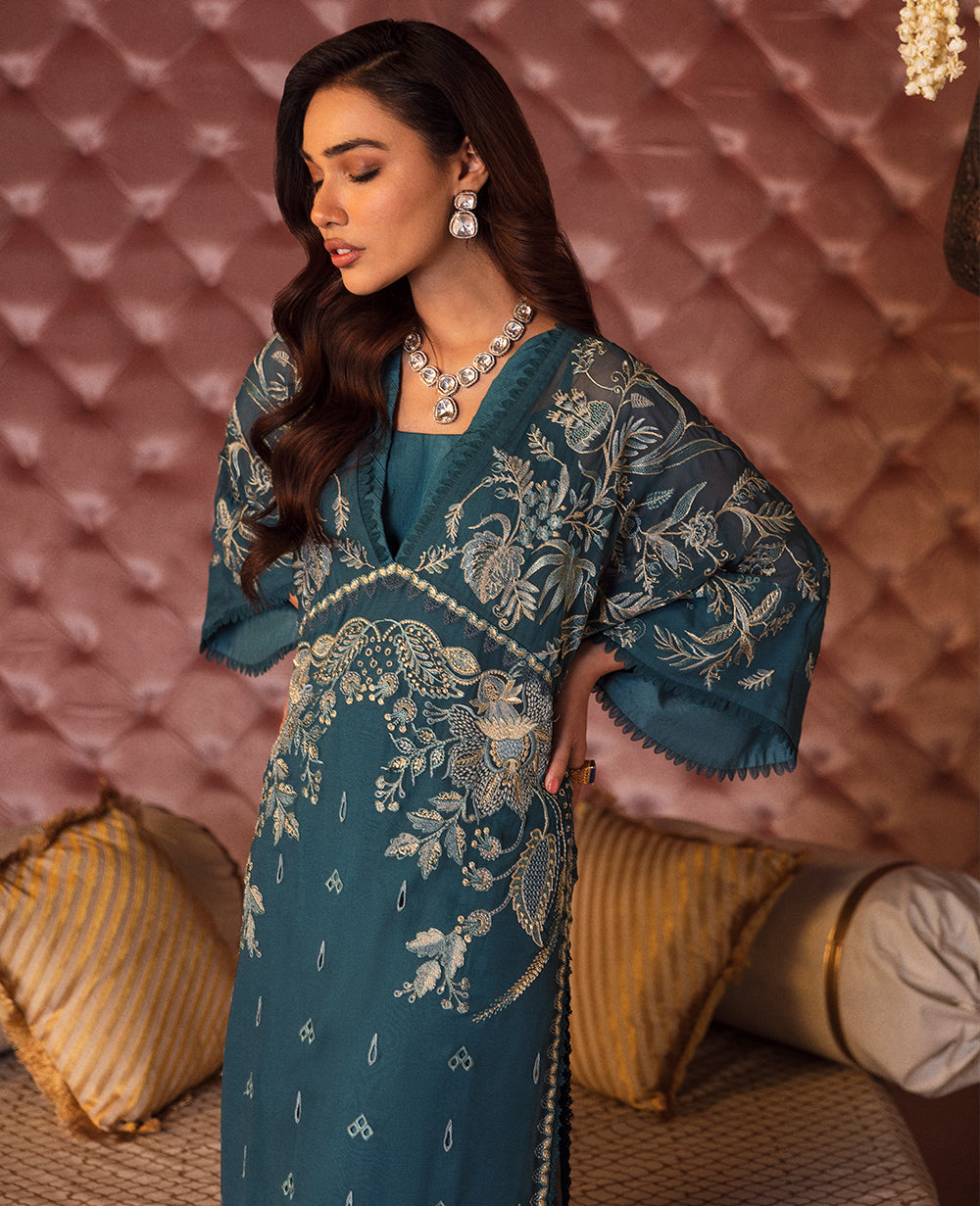 Zarqeen Earrings