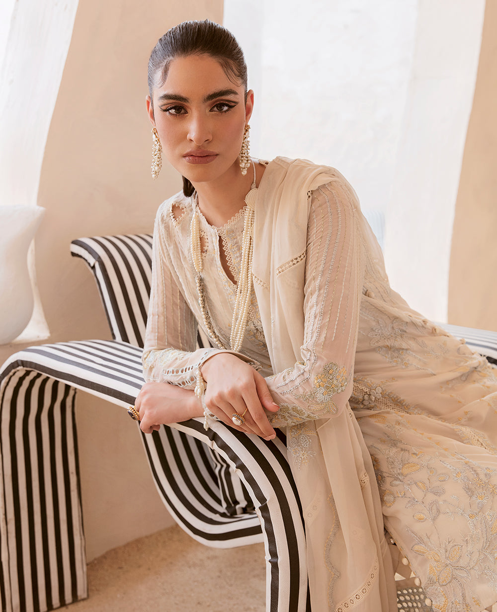 Noorza Earrings