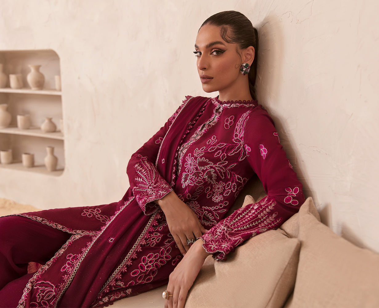 Jhalmoti Earrings