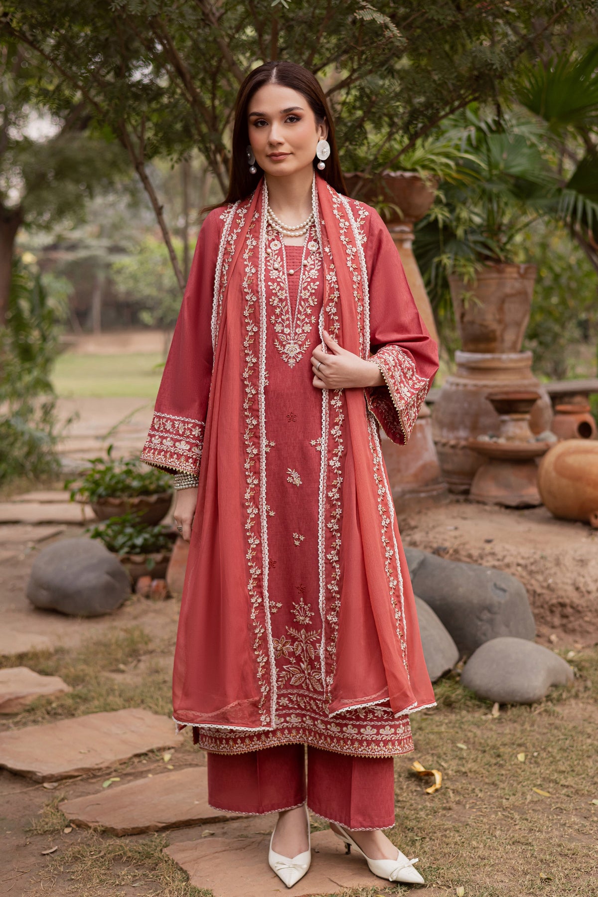 Red Carrot 3Pc - Embroidered Festive Pret
