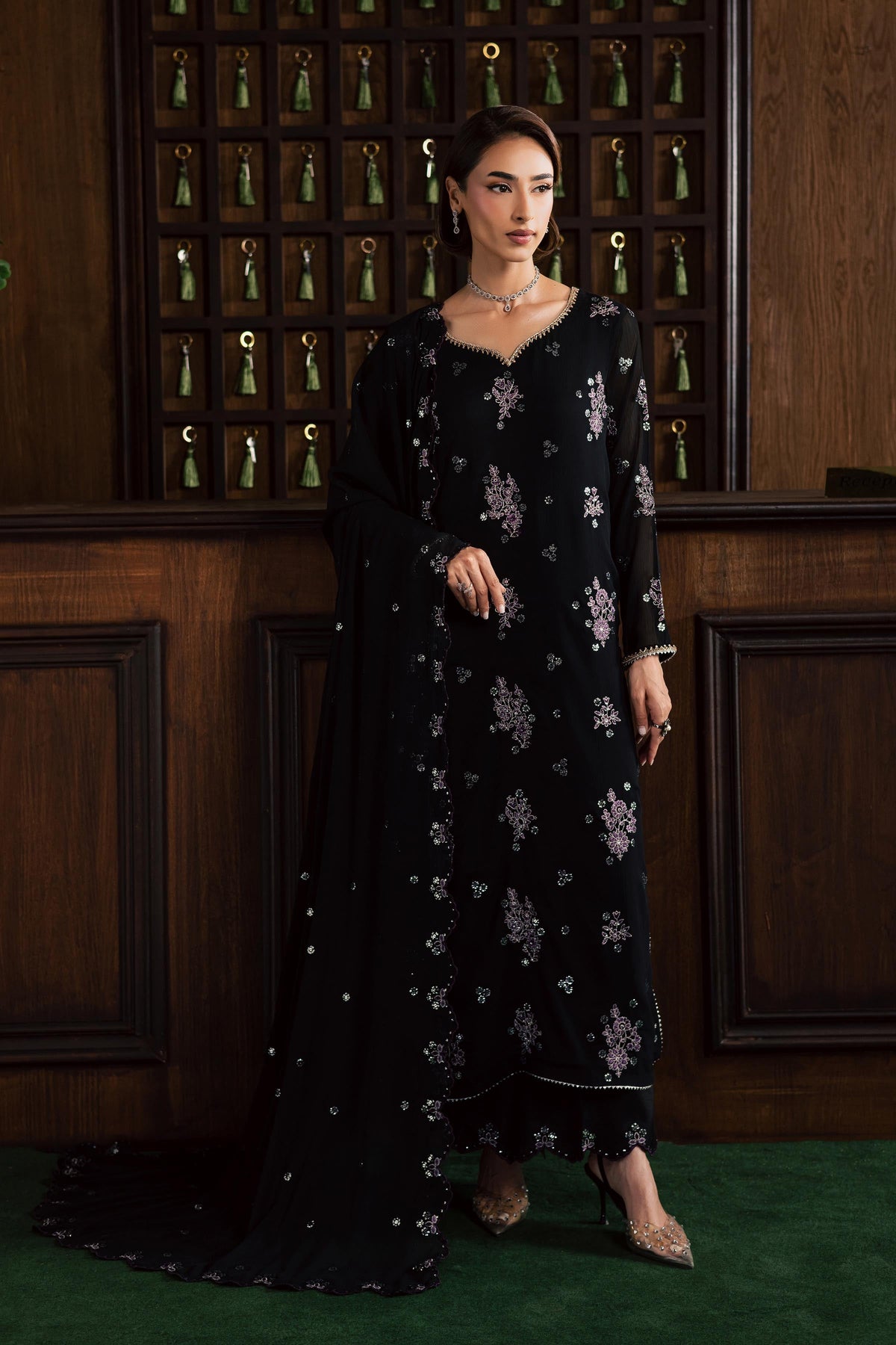 Reef 3Pc - Festive Luxury Formal