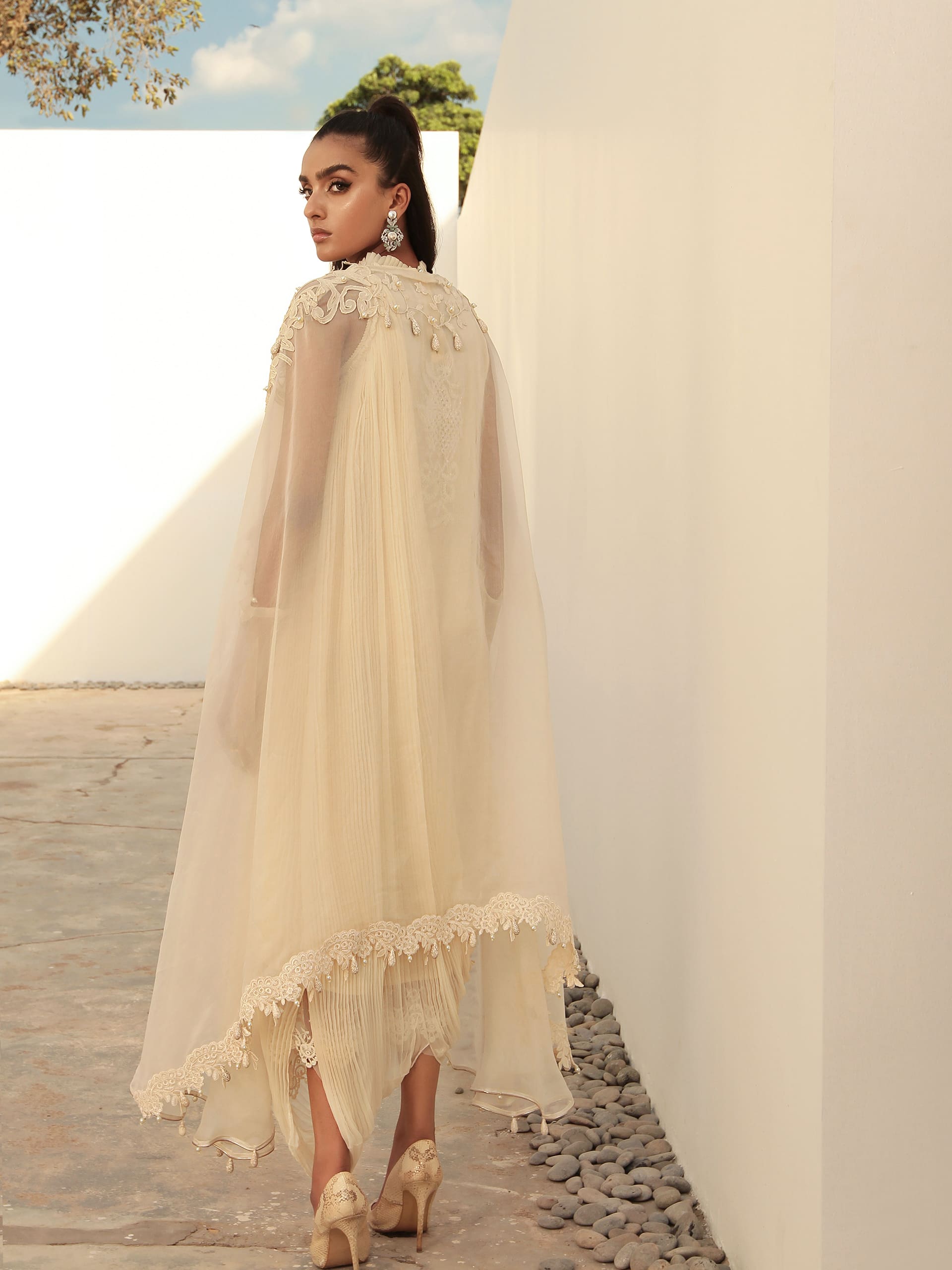 https://cdn.shopify.com/s/files/1/0768/4872/6205/files/Rose-5.jpg?v=1777638443
