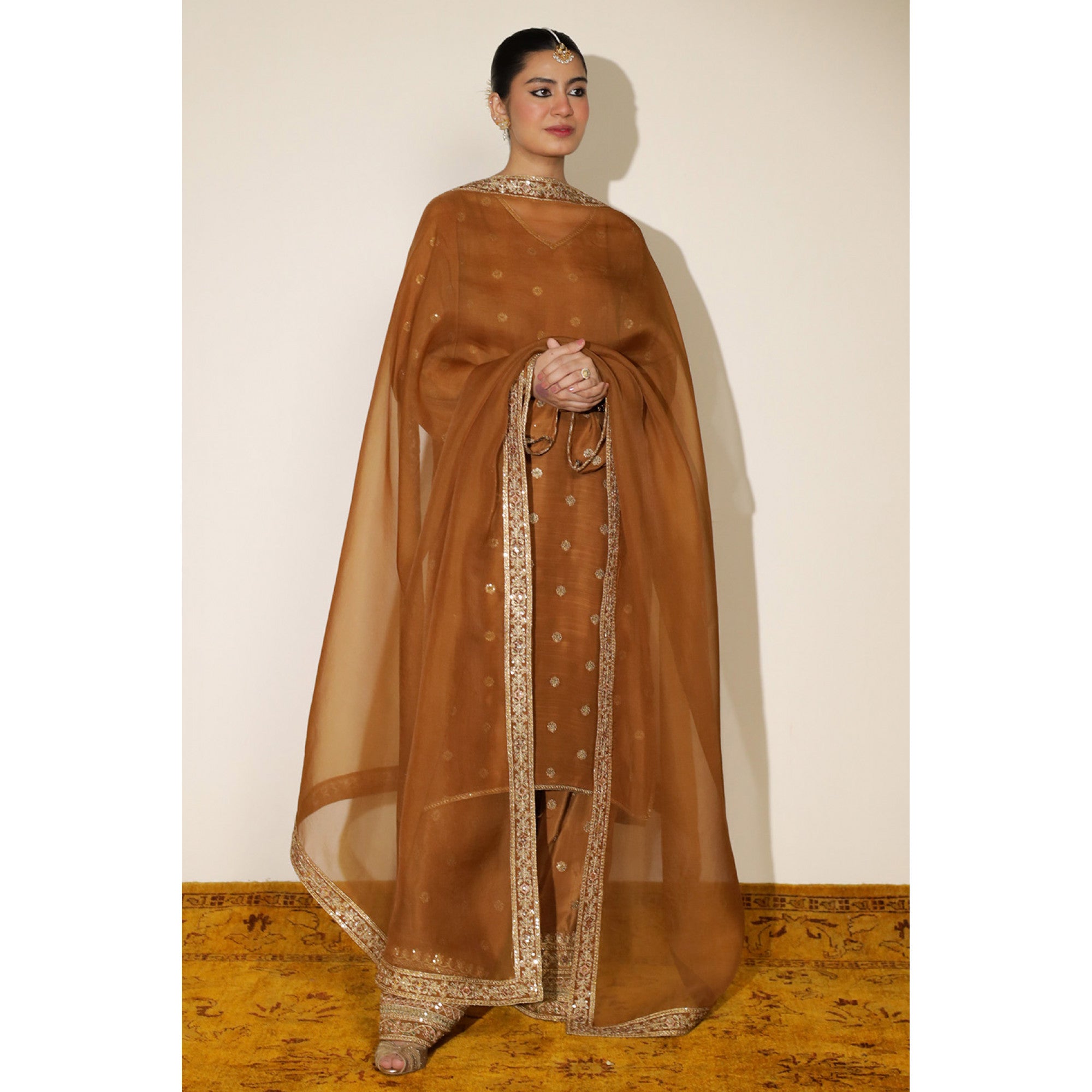 Ochre Outfit
