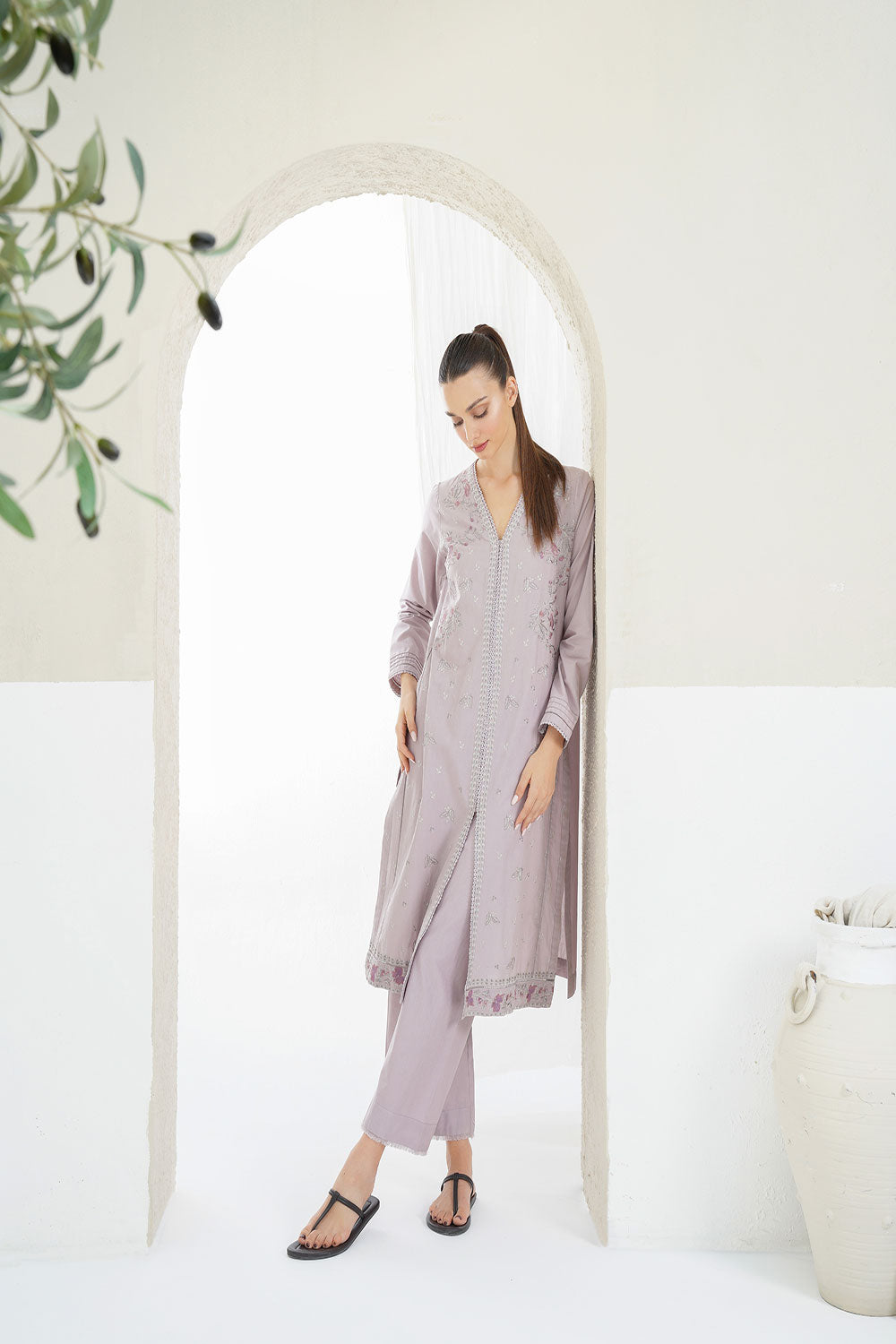 Design 8 - Winter Pret 25 Shirt & Trouser