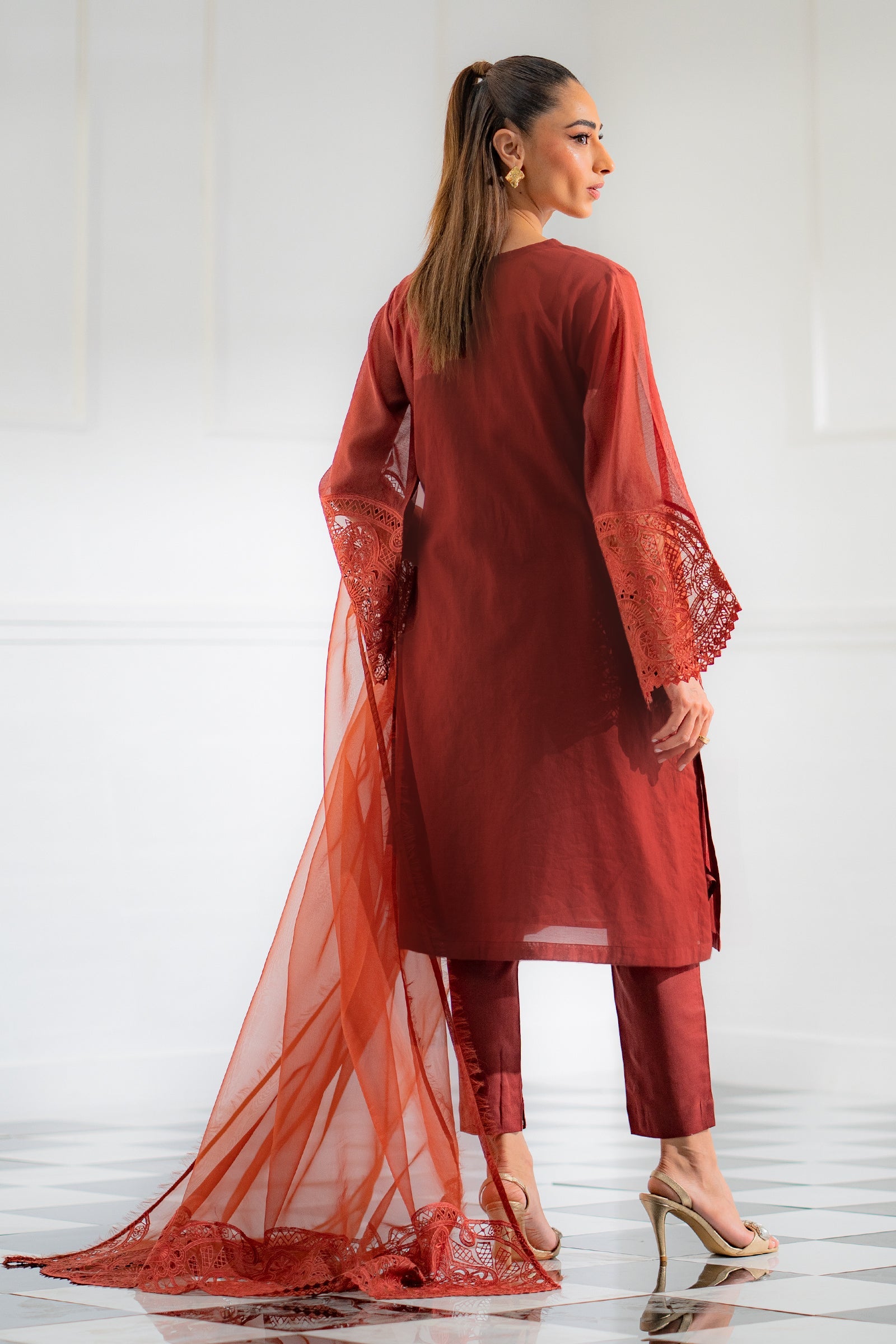 Aatish 3 piece