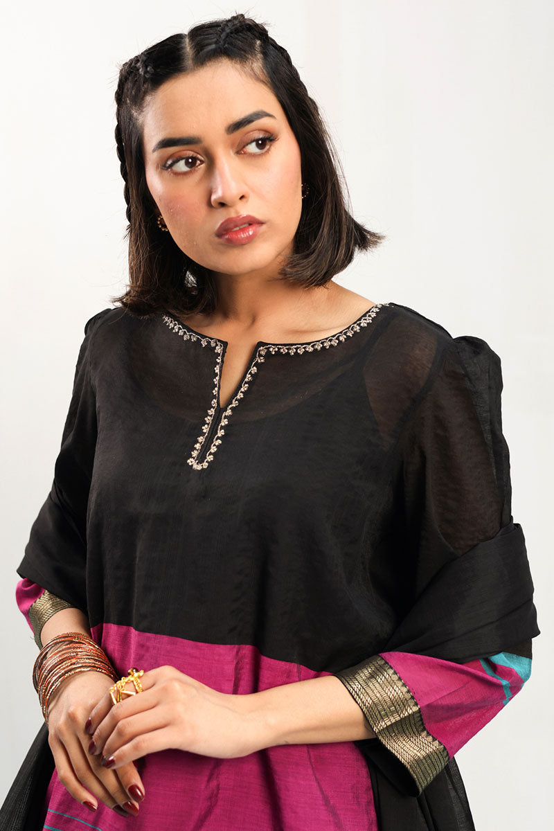 Mughal Aura 3-Piece Suit