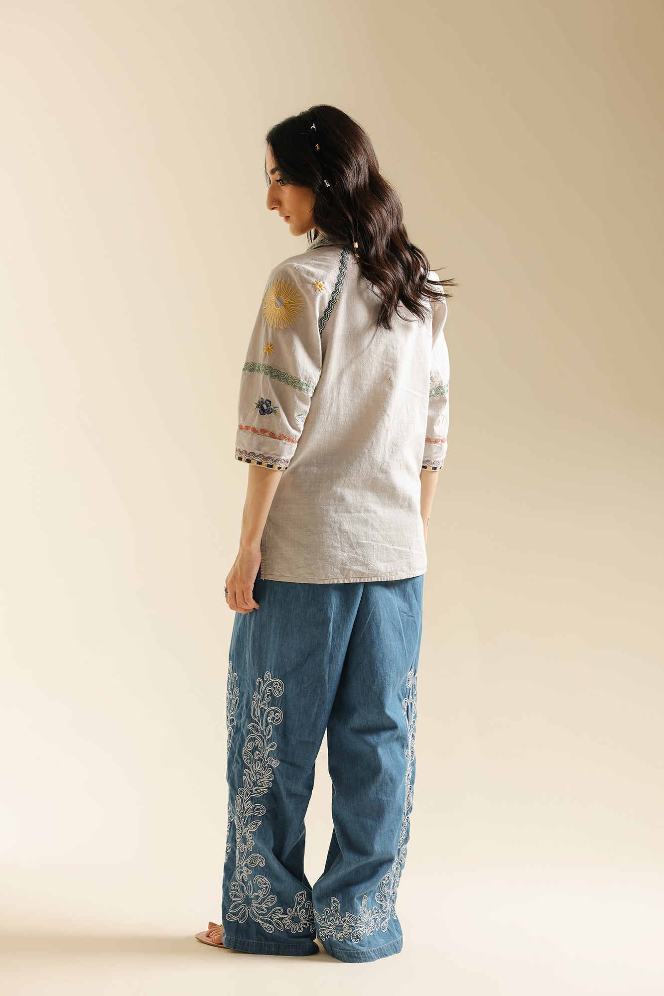 EMBROIDERED TOP (S3E0430/119/912)