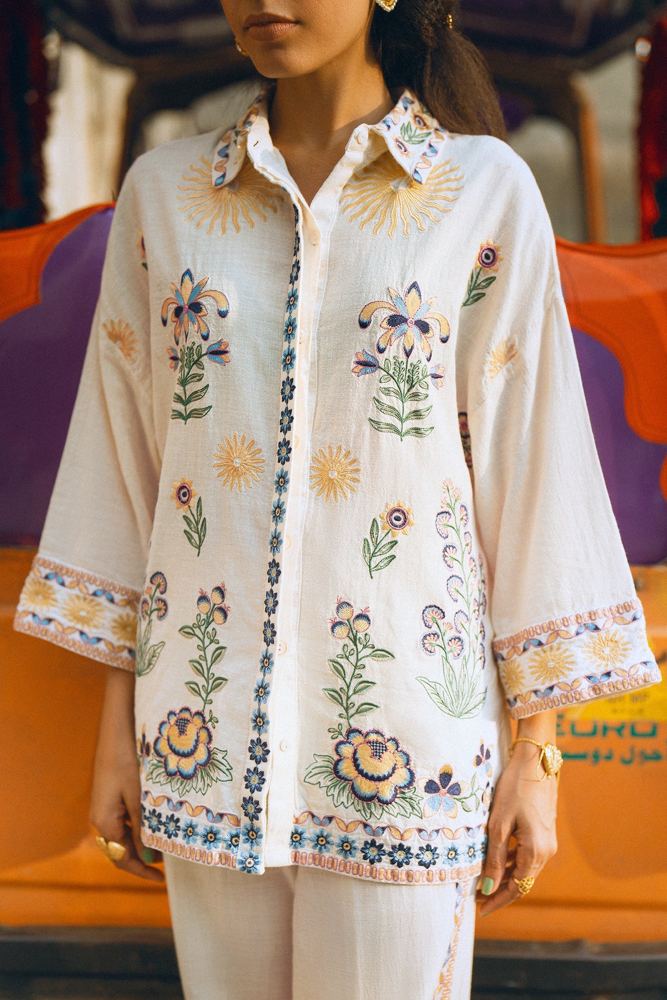 EMBROIDERED SUIT (S3E0431/119/005)