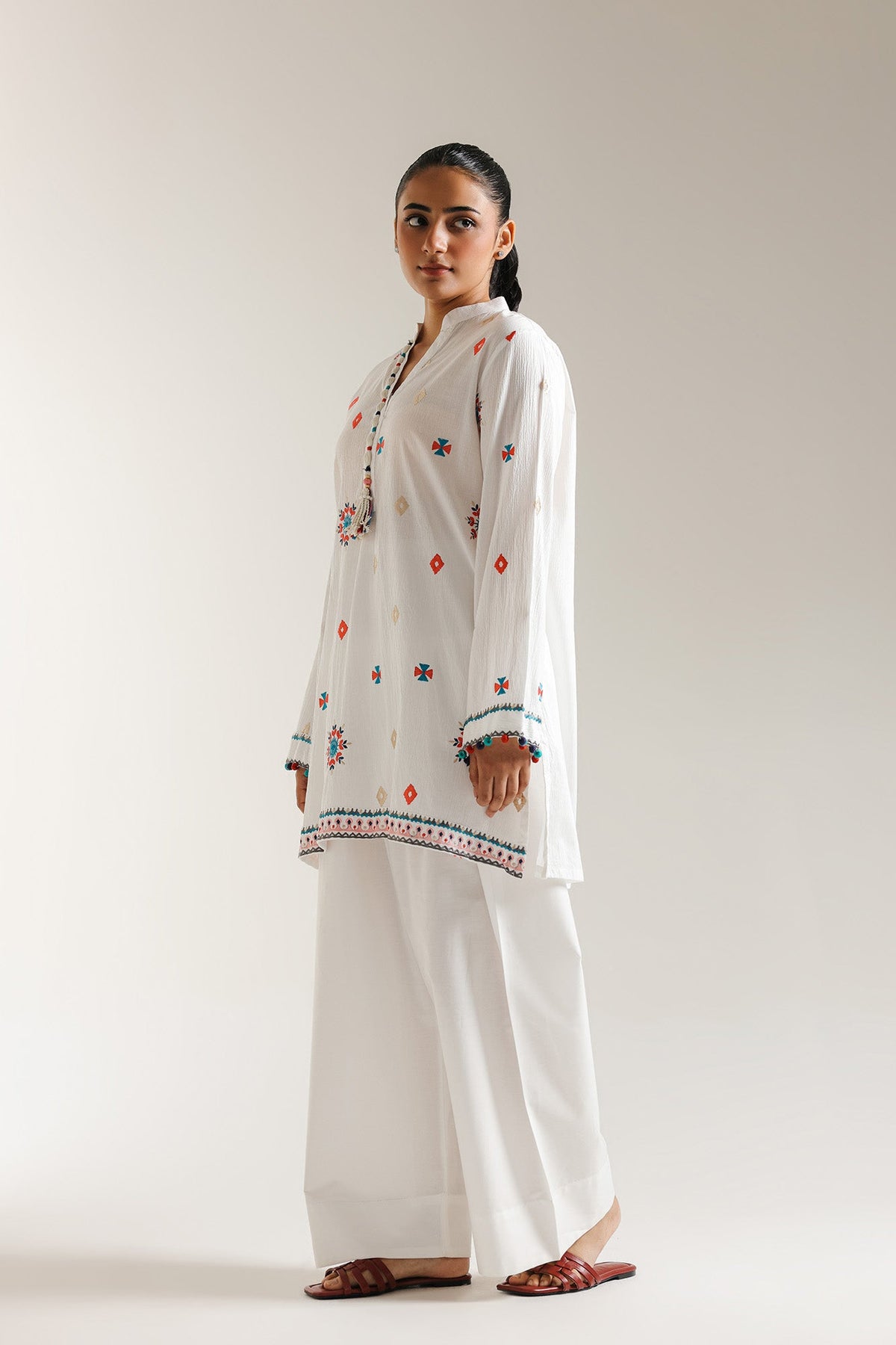 EMBROIDERED SHIRT (S5E6378/102/001)