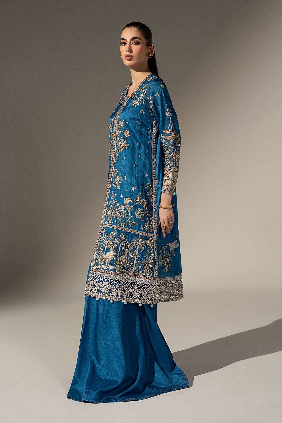 3 Piece Embroidered Tassel Silk Suit