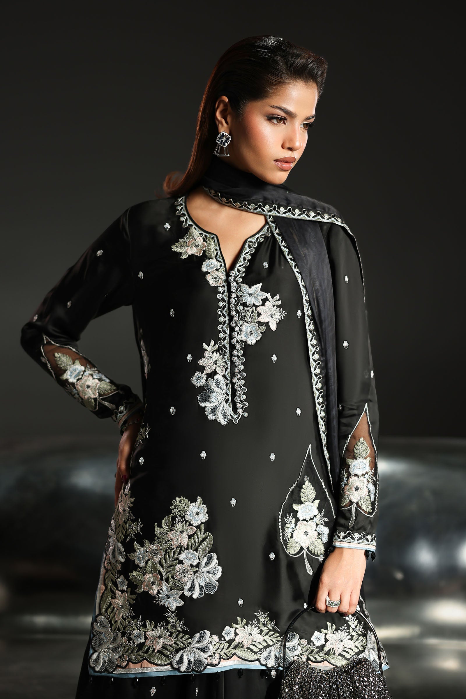 https://cdn.shopify.com/s/files/1/0620/8788/9062/files/SFEA2616Closeup_C.jpg?v=1778329790