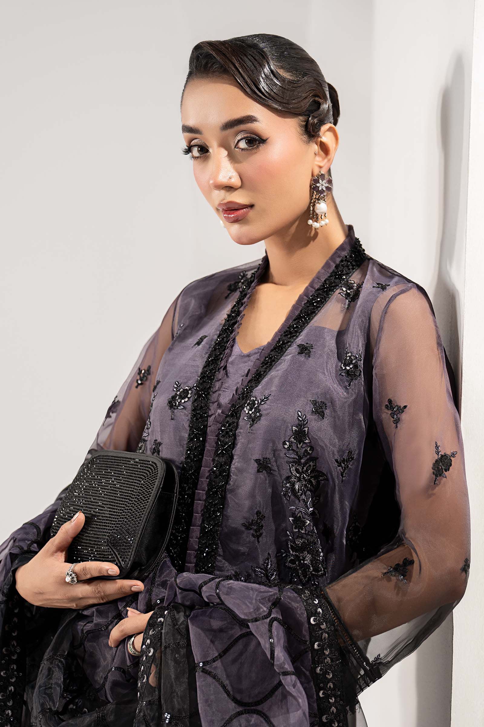 https://cdn.shopify.com/s/files/1/0620/8788/9062/files/SFW2534Closeup_E.jpg?v=1758971943