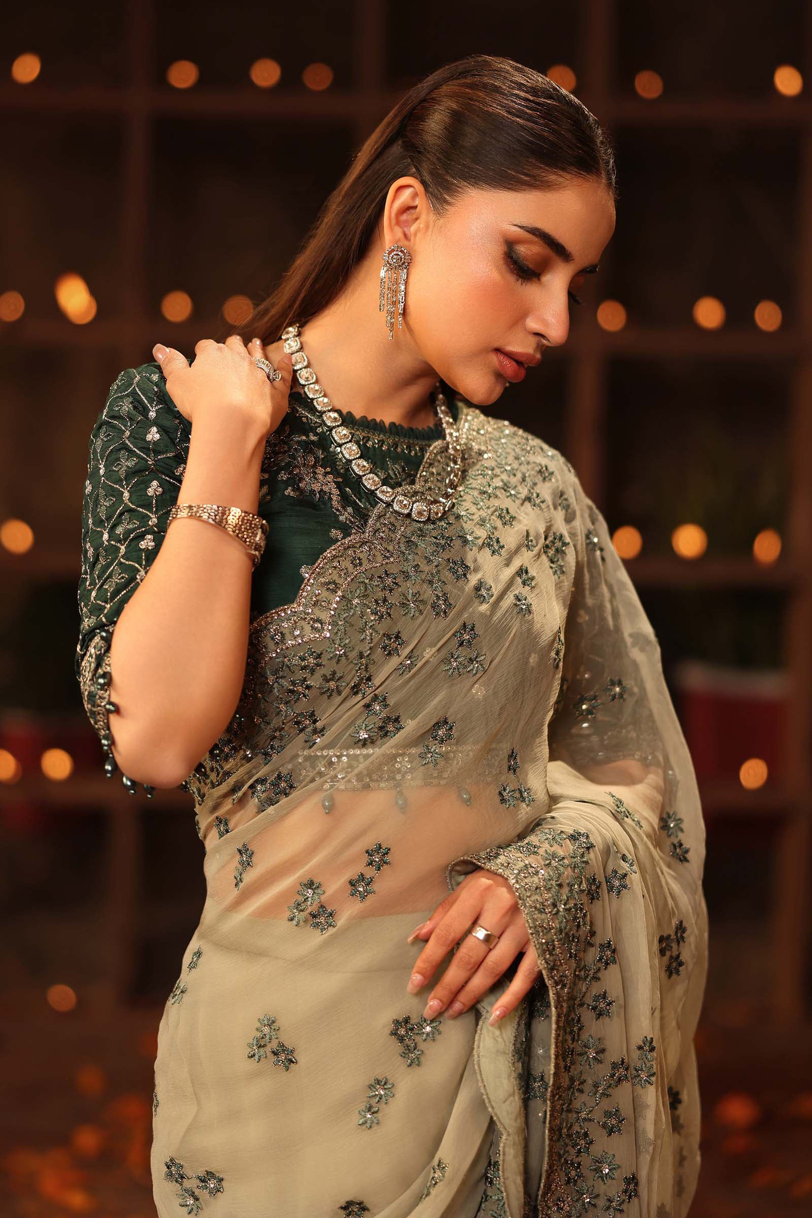 https://cdn.shopify.com/s/files/1/0620/8788/9062/files/SFW2536GreenCloseup_C.jpg?v=1762257505