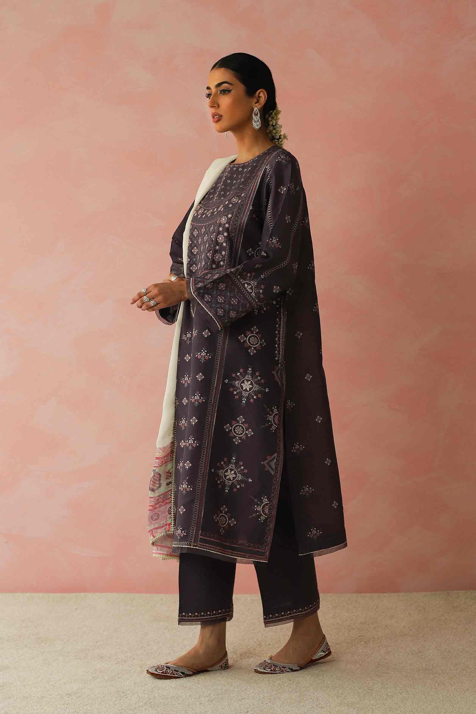 https://cdn.shopify.com/s/files/1/0340/8376/6405/products/SL-2311-Bb.jpg?v=1684837170