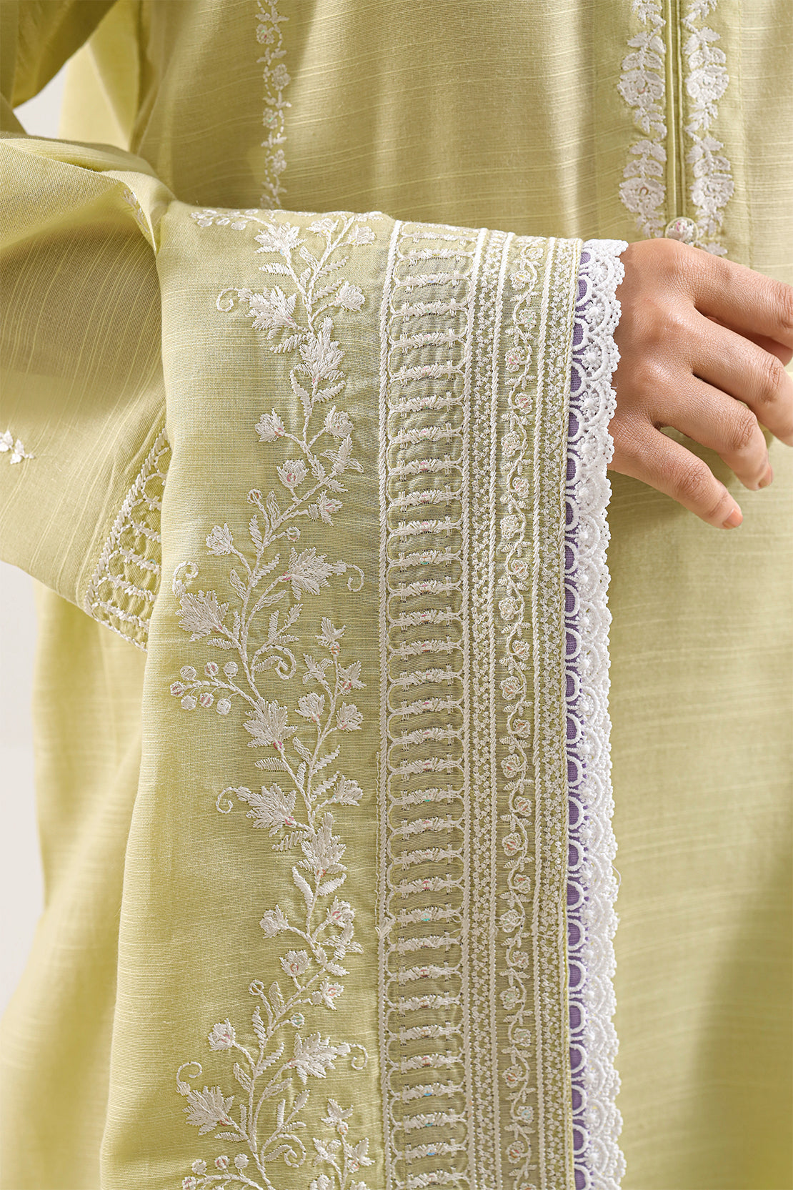 Solid Embroidered Soft Touch Cotton Stitched 3 Piece88069