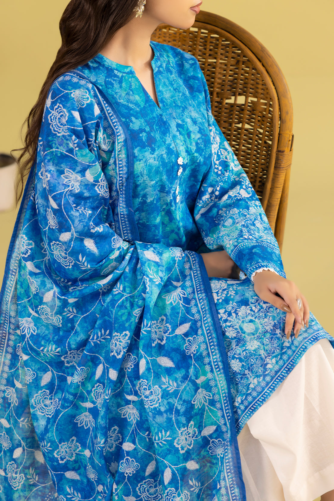 Printed Khaddar Stitched 2 Piece Shirt/Dupatta113006