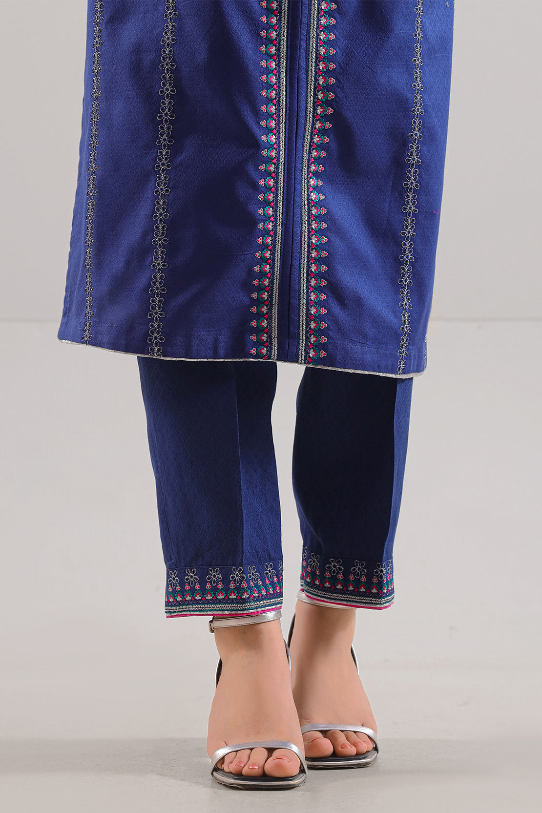 Luxury Pret Embroidered Cotton Jacquard Stitched 3 Piece108005