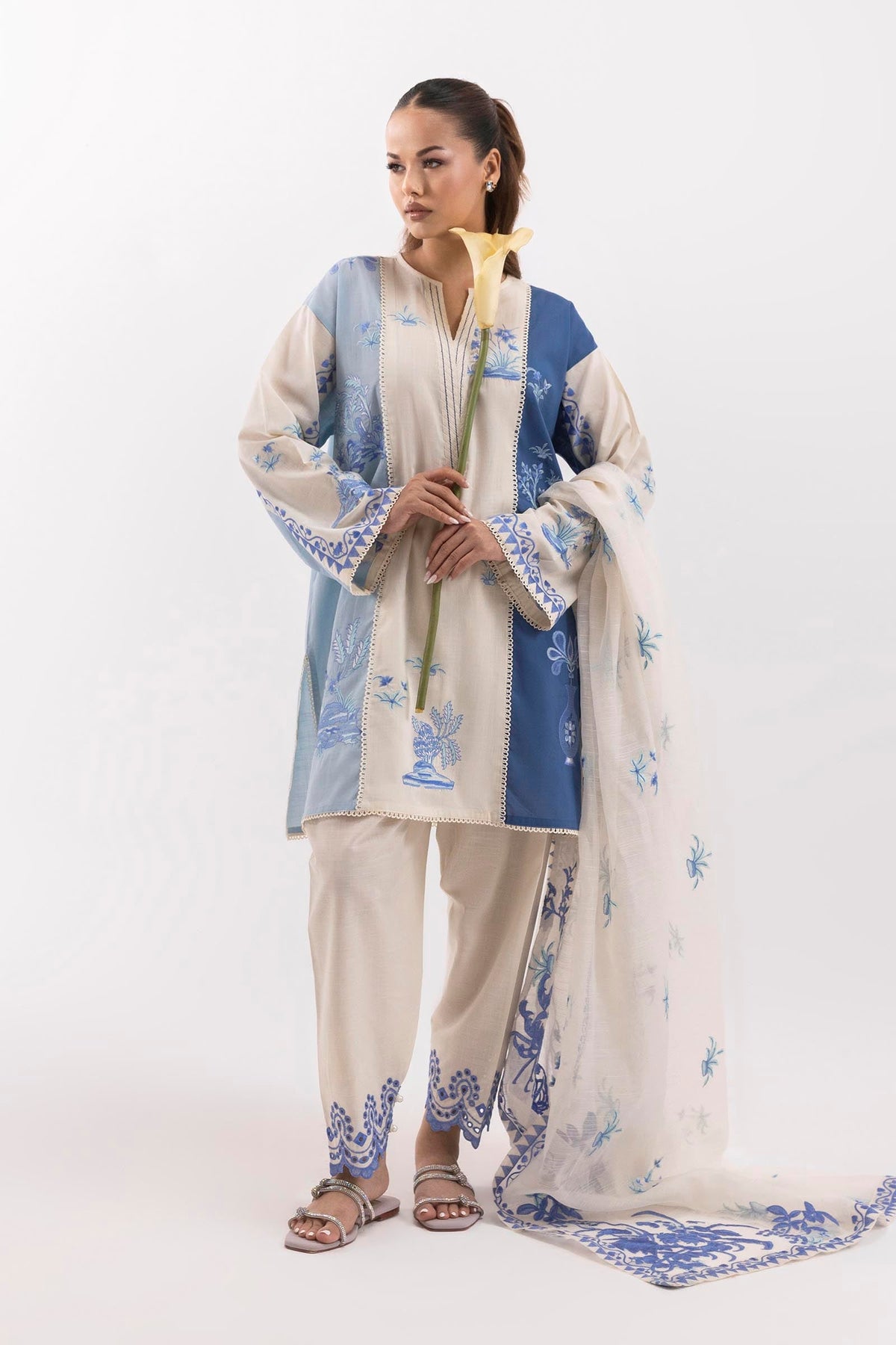 Stitched Embroidered Dupatta