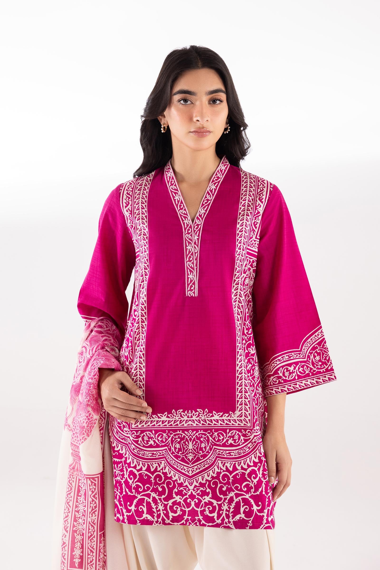https://cdn.shopify.com/s/files/1/0740/1753/8280/files/SS25MHY308A_3.jpg?v=1768888523