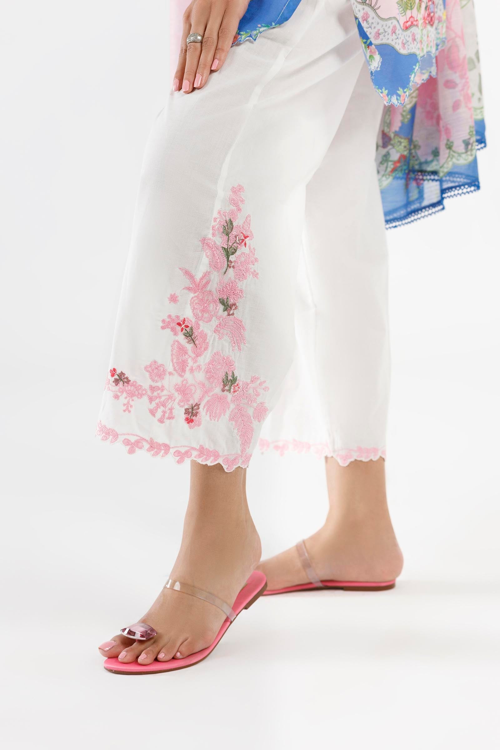 Stitched Printed Muzlin Suit