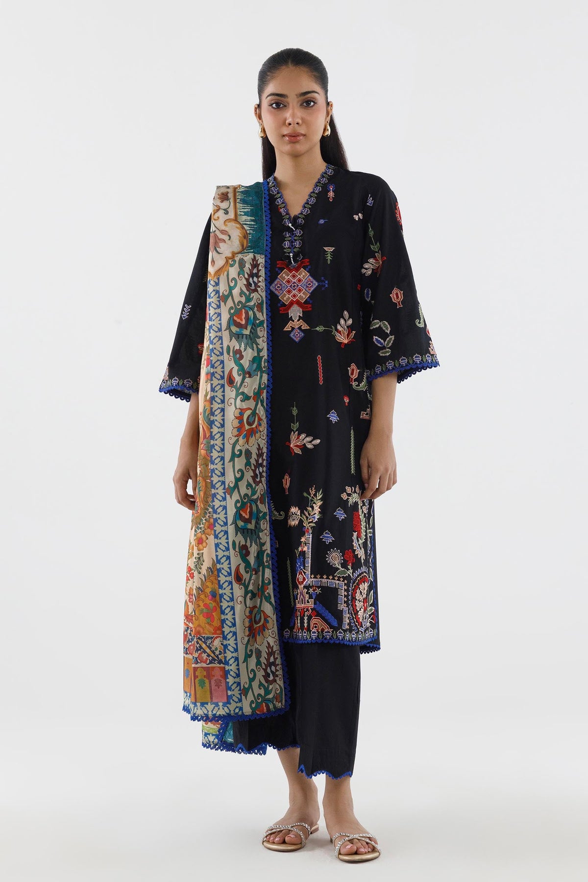 Stitched Embroidered Muzlin Cambric Suit