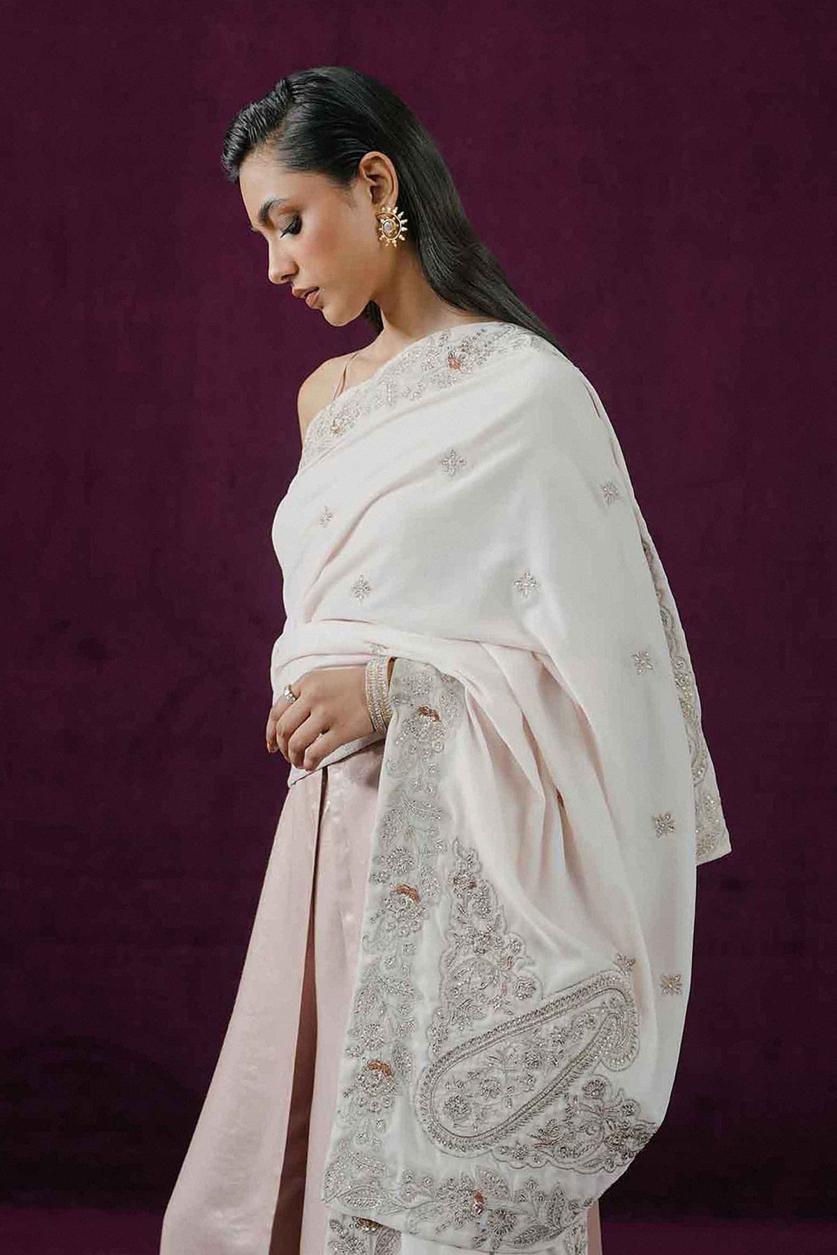 EMBROIDERED SHAWL - ST1PE-BOUT26WV1-23