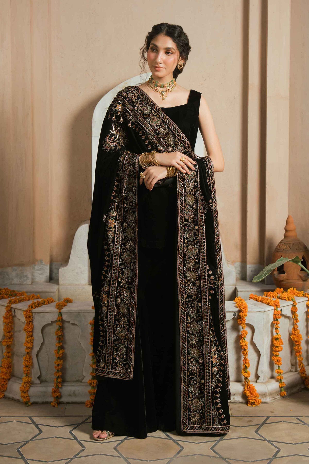 Embroidered Shawl - ST1SE-LUXE26WV1-1